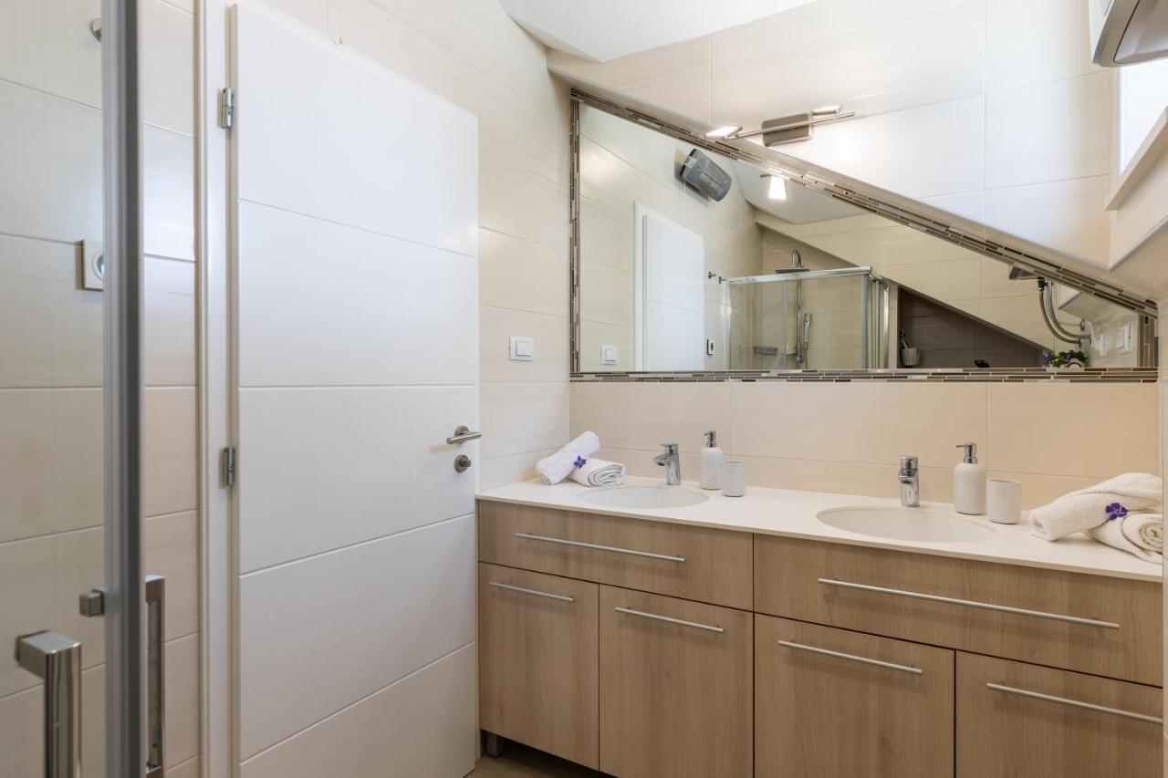 מליני Apartment M&K מראה חיצוני תמונה
